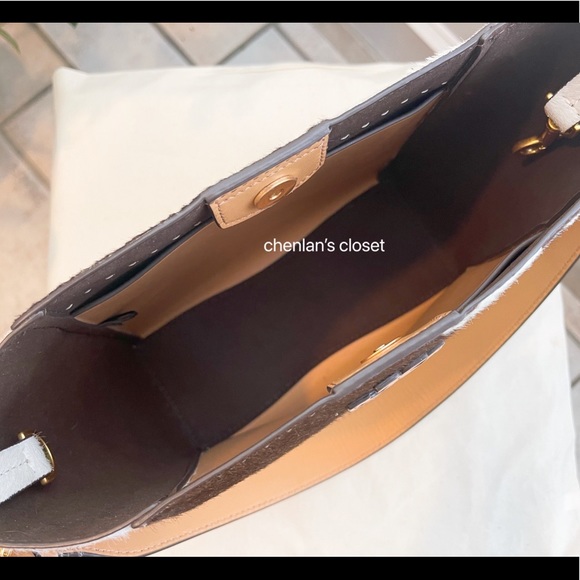 ✨Tory Burch McGraw Calf Hobo - Picture 9 of 16